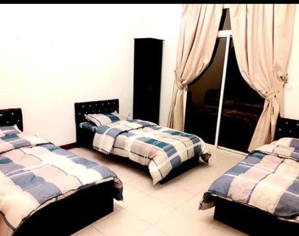 Diamond Hostel Доха Екстериор снимка